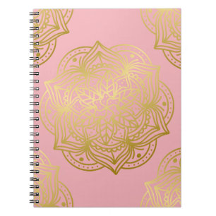 Cuaderno Patrón de Mandala rosa claro y dorado