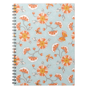 Cuaderno Patrón de mariposa de flor de color blanco