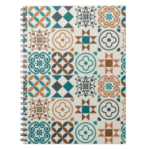 Cuaderno patrón de mosaico vintage. Ilustracion de época