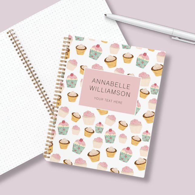 Cuaderno Patrón de pastel personalizado (Cute cupcake planner. Add your own name & custom text.  )