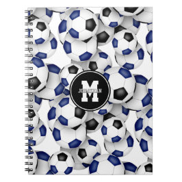 Cuaderno patrón de pelotas de fútbol negro azul monogramado