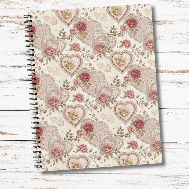Cuaderno Patrón de Rosa de Corazones Fruncidos Marrón Marfi (Subido por el creador)