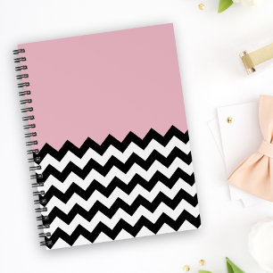 Cuaderno Patrón de zigzag negro y blanco, chevron, rosa