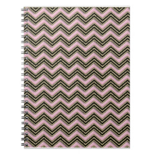 Cuaderno Patrón de zigzag negro y rosa