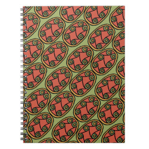 Cuaderno Patrón del Escudo Tribal Egipcio en el Fondo Verde