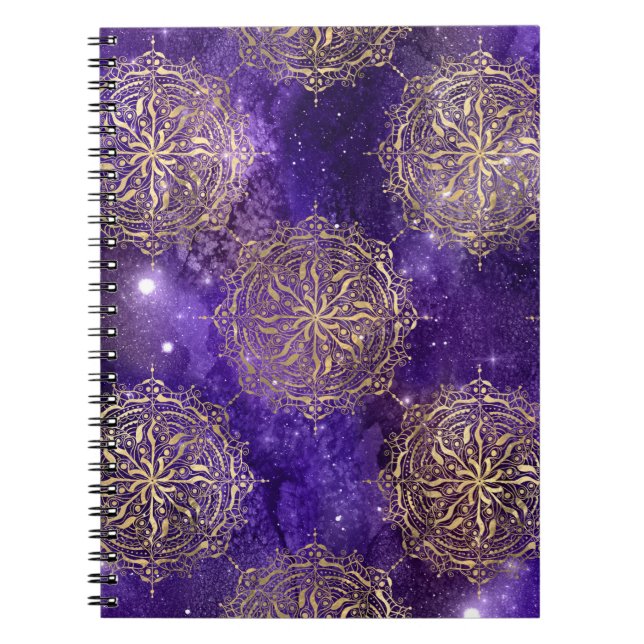 Cuaderno Patrón Dharma Mandala de galaxia dorada y púrpura (Frente)