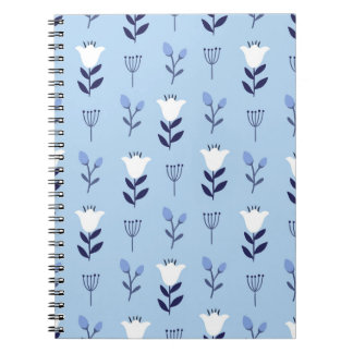 Cuaderno Patrón floral de colores sin foco con flores silve