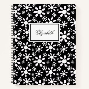 Cuaderno Patrón floral simple de flores blancas y negras