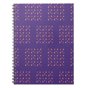 Cuaderno Patrón geométrico de triángulo púrpura