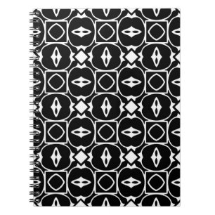 Cuaderno Patrón geométrico vintage. Fijación de los element