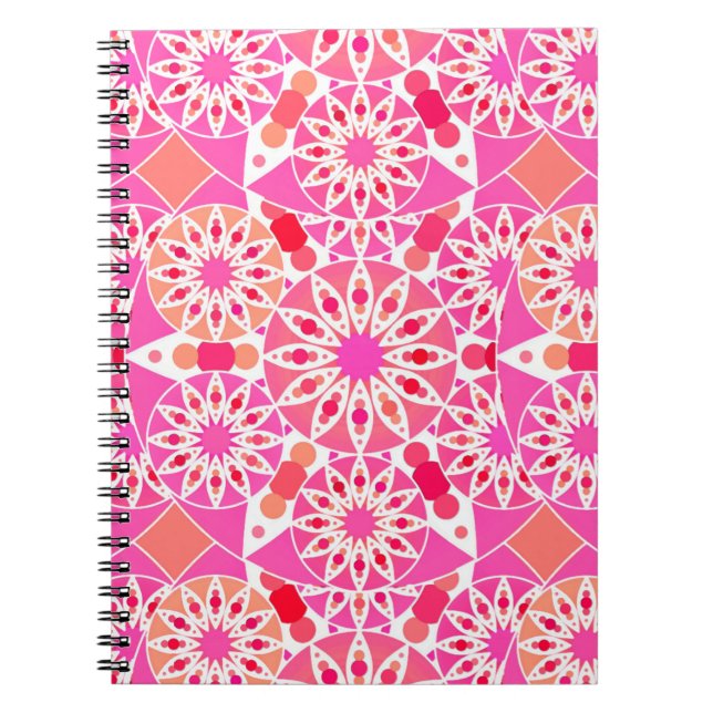 Cuaderno Patrón Mandala, tonos rosas y corales (Frente)