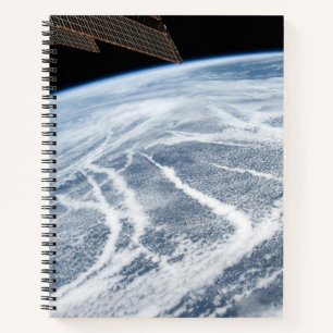 Cuaderno Patrones De Nubes Al Sur De Las Islas Aleutianas.