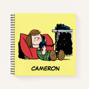 Cuaderno Patty Peppermint en el teléfono