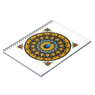 Cuaderno Pavo real decorativo sobre blanco