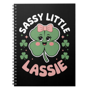 Cuaderno Pequeña Sassy Traviesa Día de San Patricio Diverti
