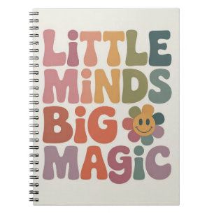 Cuaderno Pequeñas Mentes Gran Magia Cita Retro de Maestro
