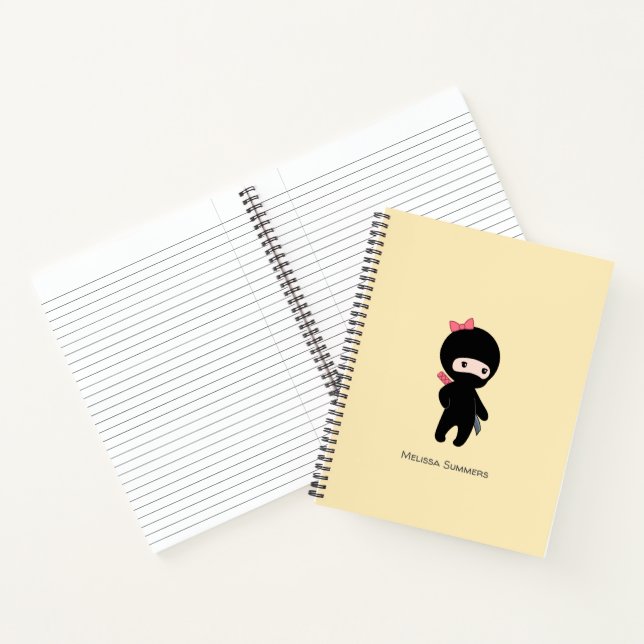 Cuaderno Pequeño nombre personalizado Chica Ninja en amaril (Interior)