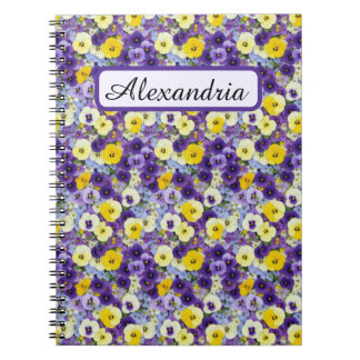 Cuaderno Pequeños paneles morados y amarillos personalizado