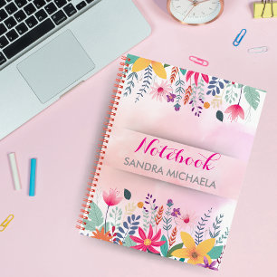 Cuaderno personalizado de flores rosa y verde con 
