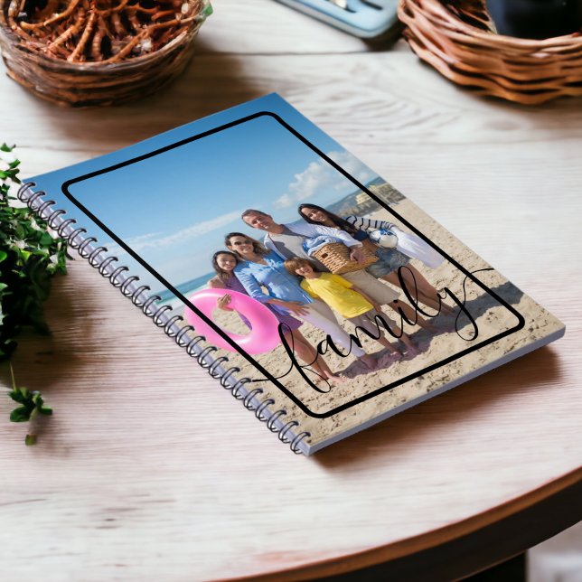 Cuaderno Personalizado personalizado de fotografía familiar (Family Photo Personalized Custom Notebooks from Ricaso. Add your own photograph)