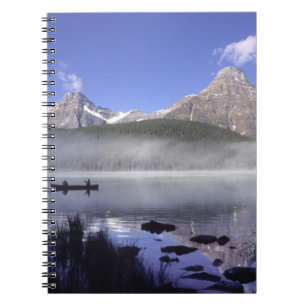 Cuaderno Pescadores en canoa en el lago Waterfowl, Banff