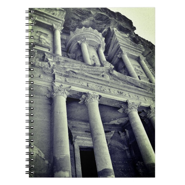 Cuaderno Petra Treasury (Frente)