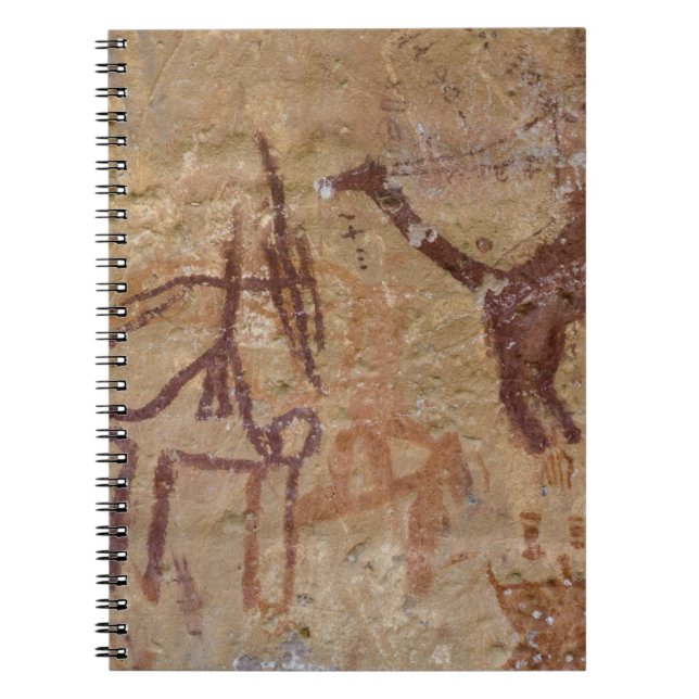 Cuaderno Pinturas rupestres prehistóricas con camellos y (Frente)