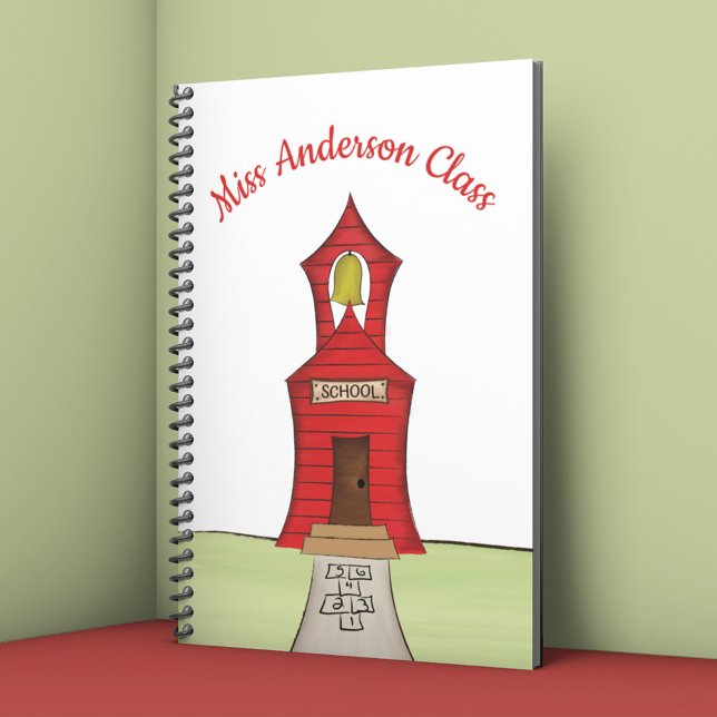 Cuaderno Pizarrón personalizado para maestros con hopscotch (Personalized teacher notebook with red schoolhouse and hopscotch illustration for classroom notes.)