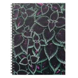 Cuaderno Plantas de hoja verde y marrón