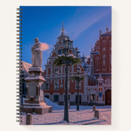 Cuaderno Plaza del ayuntamiento de Riga en invierno