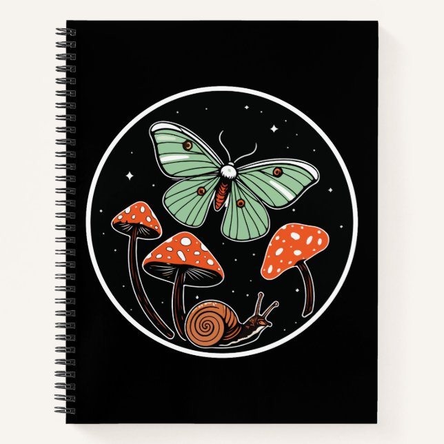Cuaderno Polilla Mística con Hongos y Caracol (Anverso)