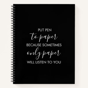 Cuaderno Poner la pluma en papel Funny Black Notebook