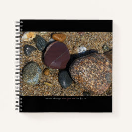 Cuaderno Portátil con imagen de piedra + texto inspirador