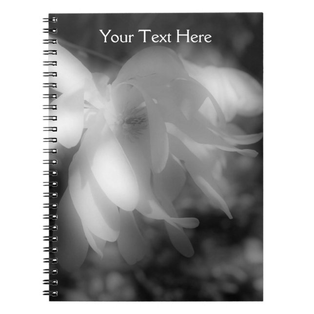 Cuaderno Portátil De Flores De Magnolia Blanco Y Negro (Frente)