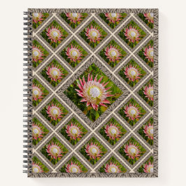 Cuaderno Portátil Distintivo con Proteas Encantadoras