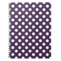 Pos de polka blanco sobre púrpura de ciruela