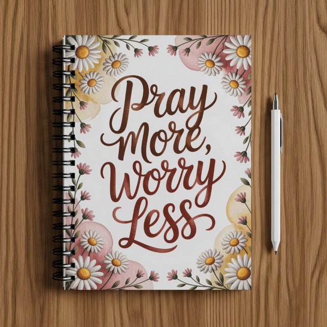 Cuaderno Pray more worry less notebook  (Subido por el creador)