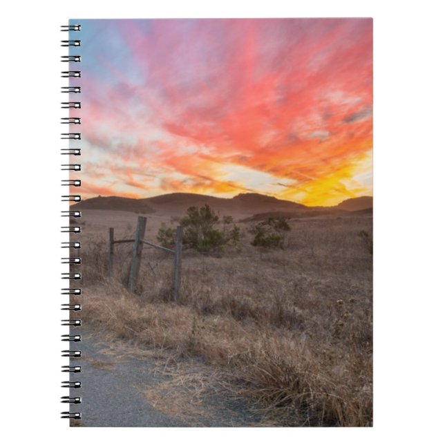 Cuaderno Primera puesta del sol del día (Frente)