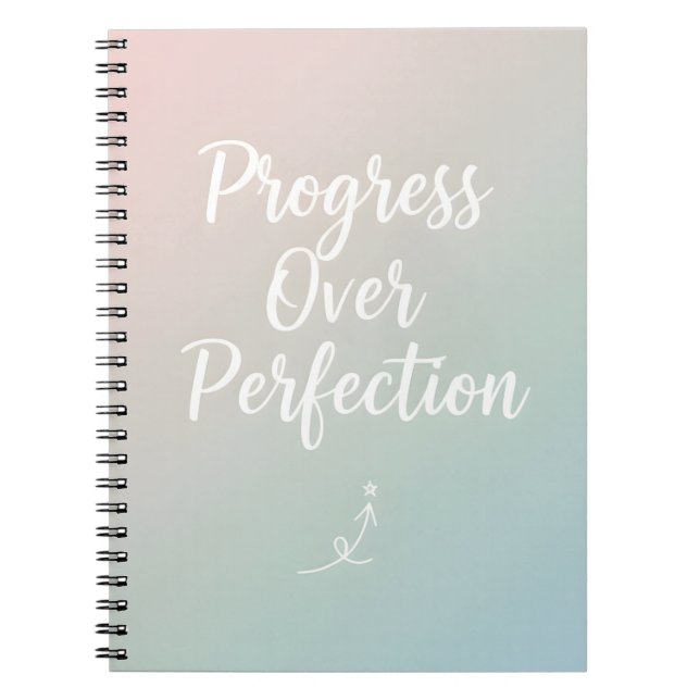 Cuaderno Progress Over Perfection – Minimal Motivational Qu (Frente)