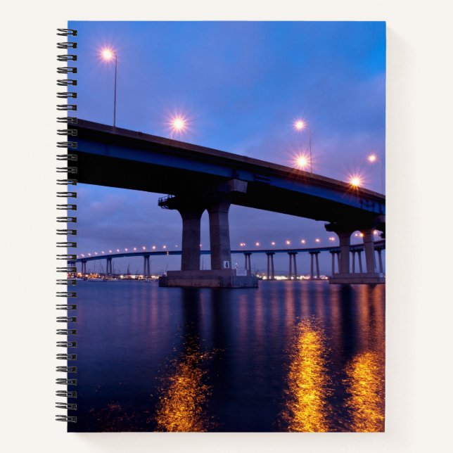 Cuaderno Puente Coronado en el Dusk (Anverso)