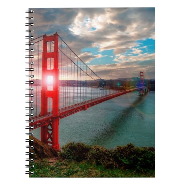 Cuaderno Puente Golden Gate con Sun que brilla a través (Frente)