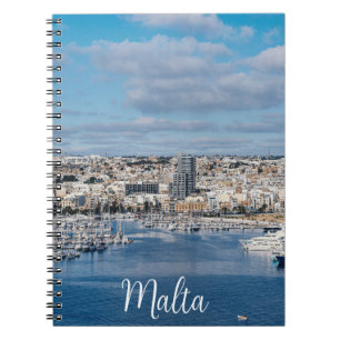 Cuaderno Puerto de Sliema con edificios modernos y barcos