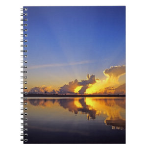 Cuaderno Puesta de sol espectacular sobre el río Little Mud
