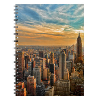 Cuaderno Puesta del sol magnífica en Manhattan, New York
