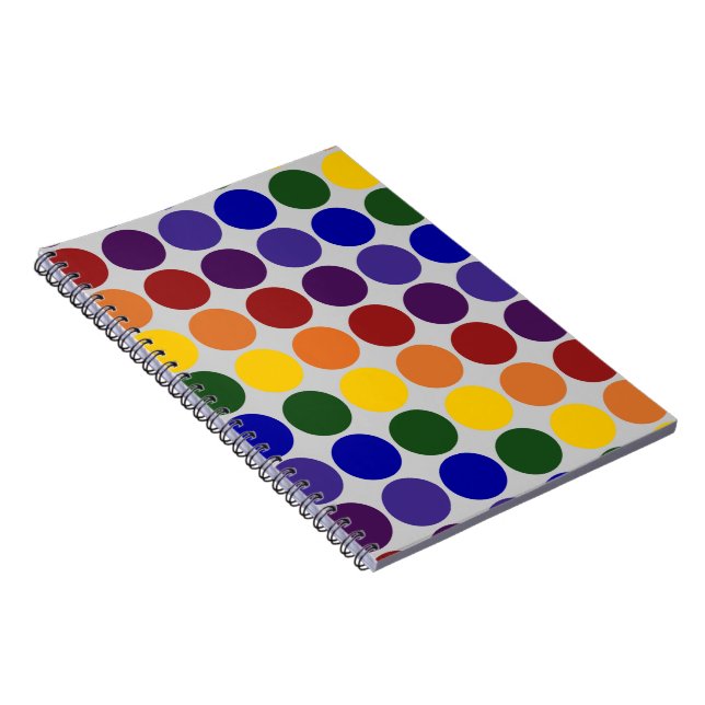 Cuaderno Puntos de polka arcoiris sobre gris (Lado Derecho)