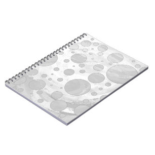 Cuaderno Puntos de Polka Gris en el cielo lluvioso