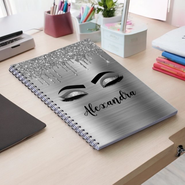 Cuaderno Purpurina plateado Sparkle Eyelashes Monograma Nom (Subido por el creador)