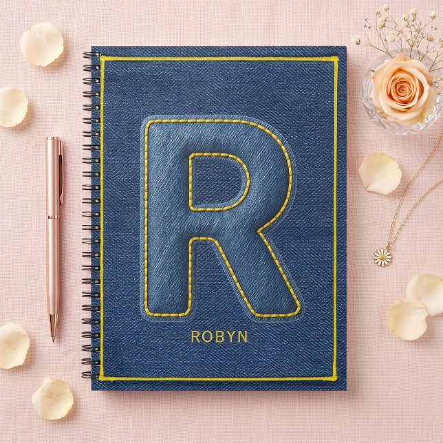 Cuaderno R de monograma con puntada amarilla y falso denim  (Subido por el creador)