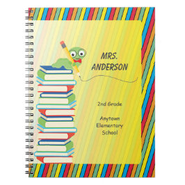 Cuaderno Ratón de biblioteca lindo que se sienta en los