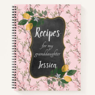 Cuaderno Recetas para mi nieta sobre floral rosa